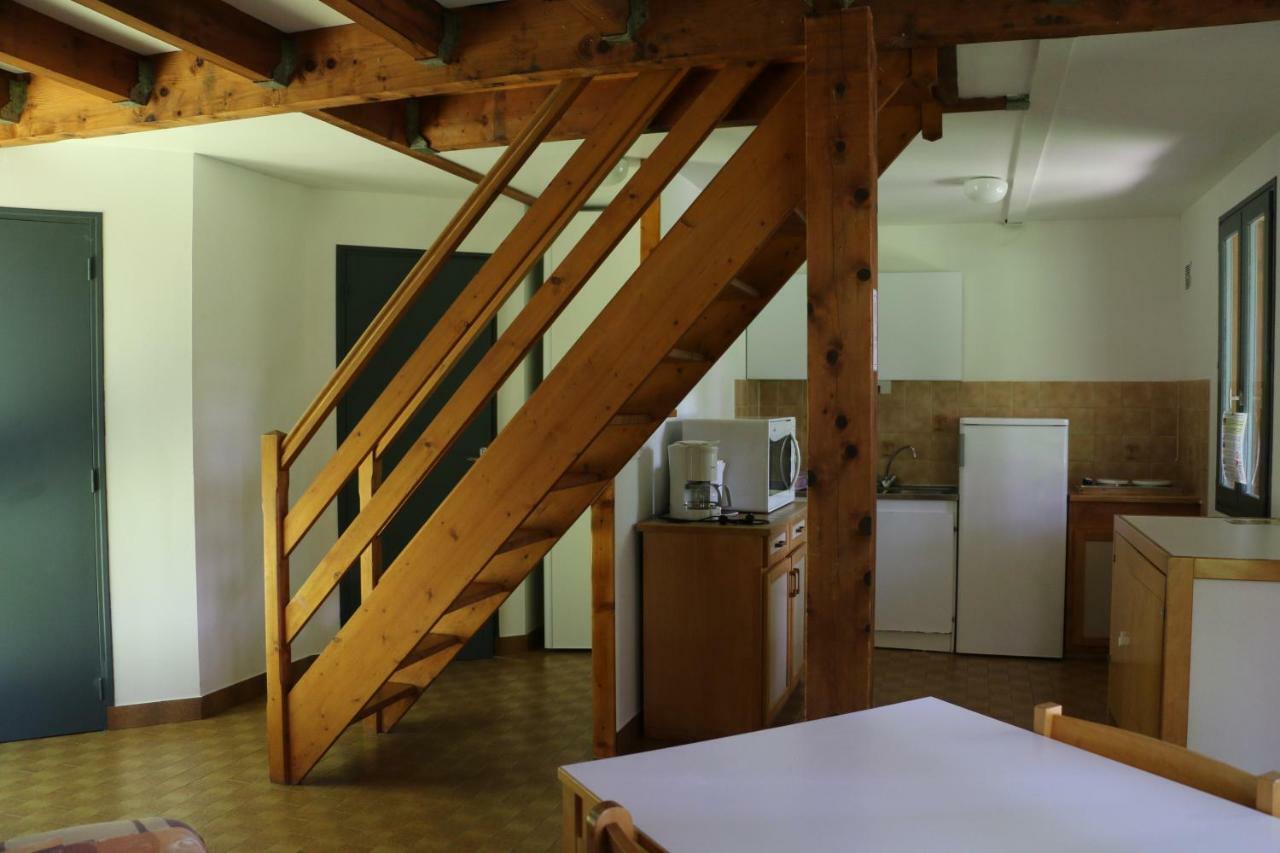Camping Le Paisserou Najac Zewnętrze zdjęcie
